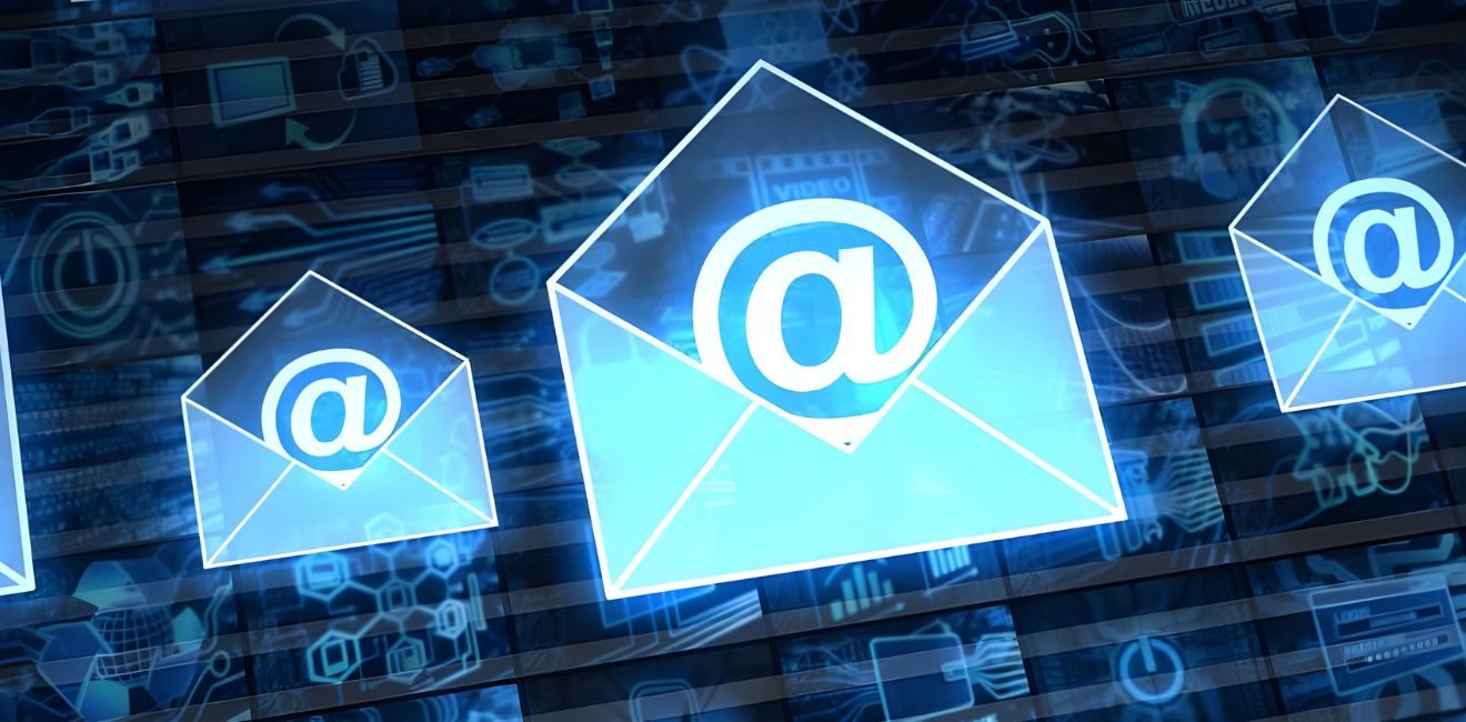 Protección de correo electrónico con DMARC, DKIM, SPF y filtrado avanzado